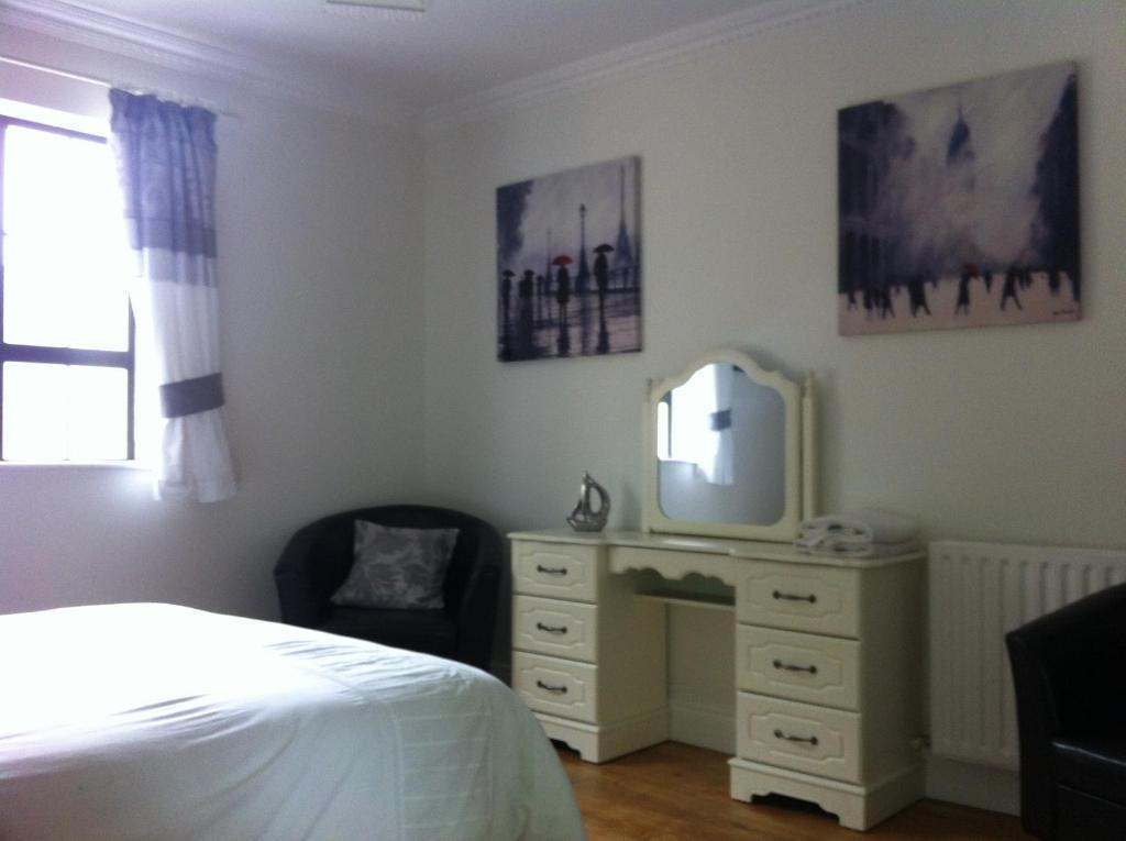 Pearse Road Rooms Donegal Town Room photo